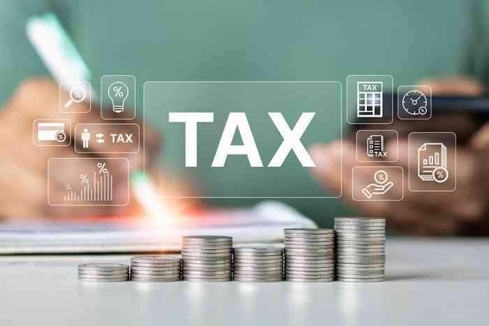 Münzstapel - © THAWEERAT - stock.adobe.com